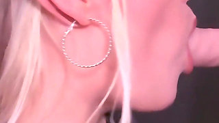 Elf Blows You to Orgasm!