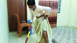 Penetrate my good-sized bootie cougar palace maid for enhance her salary