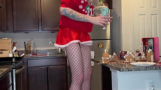 73 Giantess in 8-inch Heels Decorates a Gingerbread Village