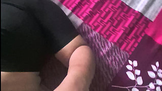 Sexy Desi Housewife in Black Blouse Hard Fucked & Pussy Creampied