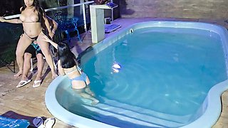 Caught in the Act! Two Brunettes Caught Masturbating in the Condos Pool