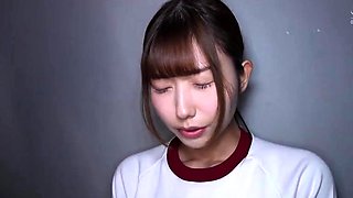 College girls start threesome blowjob in a car