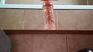 A new acquisition makes its appearance and breaks my pussy