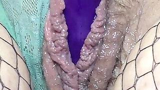 MILF Thrusting Vibrator Masturbation & Stuffing Panties in Fat Pussy