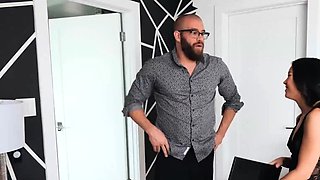 Baiting Him - Lulu Chu / Brazzers