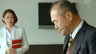 Married Secretary, Sweat And Kissing In The CEO's Office -