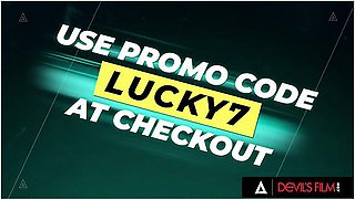 Winger Threesome With Two Hot Milfs Mona Azar And Slimthick Vic