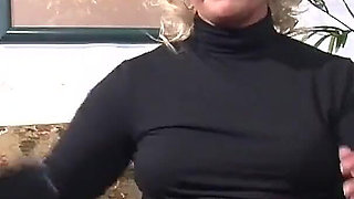 Milf fuck her pussy while filming in my pussy 2 - 4