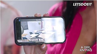 Reagan Foxx Steamy Lesbian Threesome With Schoolgirls Alex De La Flor & Reagan Foxx