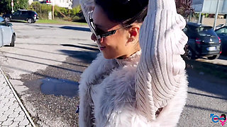 Effe Italian Girl Fucked in Different Positions Enjoys Like a Slut