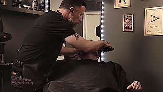 Dirty Barber Gives Bear More Than Just a Haircut!