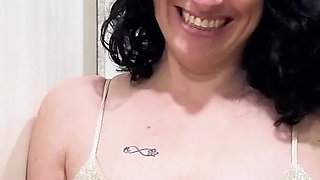 Massage and Cock for a Sexy MILF. Emmita Smile Fucking in Pepeporn