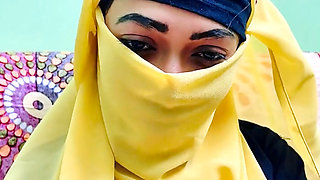 Sexy Aunty needs to hard fucking with me