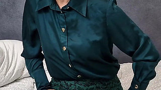 Fetish Secretary in Green - Part 1 in 4K