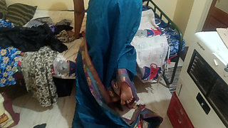 Housewife romance with pattu saree