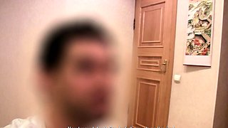 Amateur Petite Teen Deep Throats Cock 69