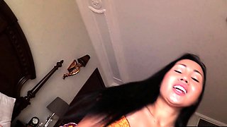 Huge boobs Thai MILF amateur sex video