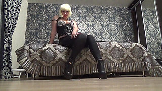 Crushing by My Heels Your I-phone (on Russian Language)