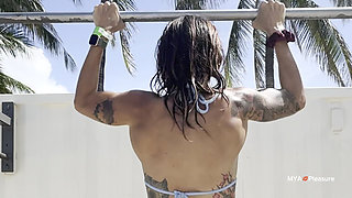 Muscle Beach Workout