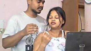 Indian Bhabhi Fucked Secretly by Devar