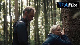 Vicki Berlin Stunning Episode in Things To Worry About