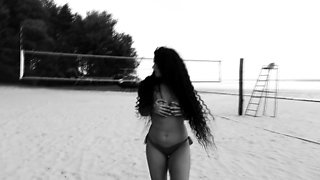 Fake agent fuck brunette amateur babe outdoor