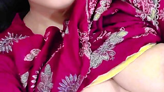 Cute girl fuck her pussy with fingers on video call tight pussy sowing for bf xxx viral video