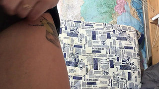 Feet, Hairy Pussy and Armpits-pregnant