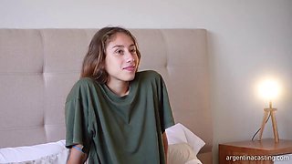 A Pretty Young Argentine Slut Shows She Knows How To Milk A Man