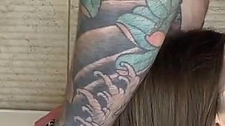 Hot Roommate with a Big Ass Gets Stuck in a Washing Machine and I Bang Her