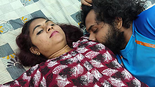 Hot Kiss with Ass Press