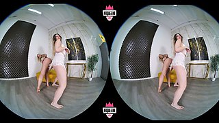SLR VR Queens Annita Naoka Axel Ash Gentle Nymphs Perform