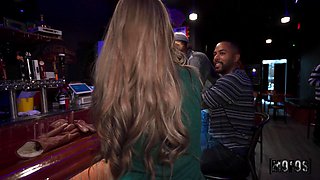 Dive into Northern Bar Passion with Renee Rose’s Allure