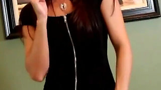 Hot Redhead MILF Craves BBC Pussy Pounding