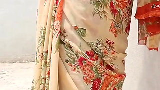 Desi woman in hotel real audio and real intense whole romantic mood happy ending