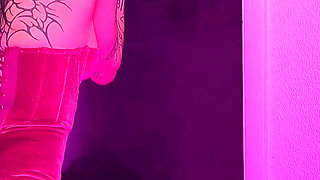 Alternative Slut Sucks and Fucks in Gloryhole