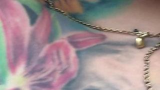 The Giantess Entangles You in Her Hairy Armpits and Crushes You with Her Smelly Feet After the Gym