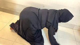 Big Ass & Huge Boobs Muslim Teen (18+) Hot Stepmom Gets Rough Anal Fuck & Destroy Her Pussy with Unlimited Cum in Saudi