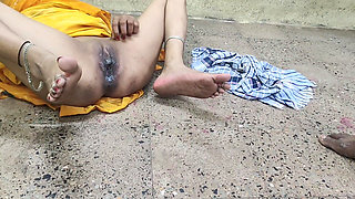 Sapna Bhabhi Ka Chut Ka Bal Nikal Ke Chudai Karwai Hindi Sex Video