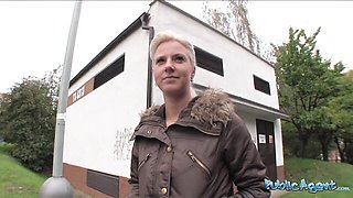 Martin and Nathaly's risky public dirt