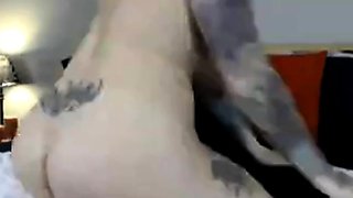 Catherine Tayler's Amateur Big-Tit Webcam Show