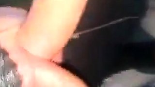 Dois Twinks Latinos Amador com Cara que Ele Conheceu no Pare