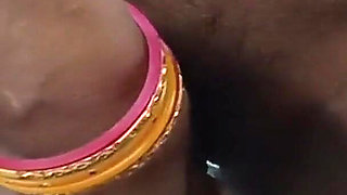 Father-in-law's story of making the pussy wet after putting his penis in it