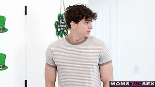 Pulchritudinous Cherry and Parker's spanking xxx