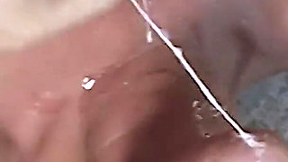 Blonde milf Diddi wants bukkake facial cum