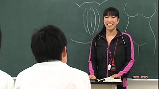 Petite asian college teen gf in dorm BAD SOUND