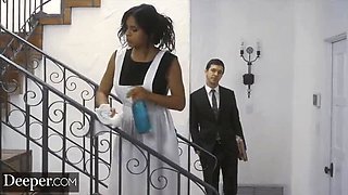 Autumn Falls The Sexy Maid Gets A Deep Bonus From Markus Dupree