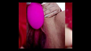 Webcam Pranks of a Mature Married Slut and Her Hot Wet Mature Pussy in Close-up