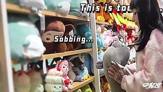 Enteada Ganhando Pelucia E Agradece Com A Bucetinha Ft. Amberzinha [versao Gratis] - Amber Kai