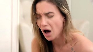 Muschi-creampie In Der KÃ¼che Vom Klempner